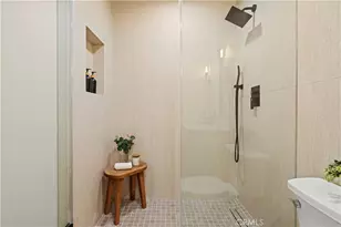 17446 Hatteras St, Encino, CA 91316 - Photo 48