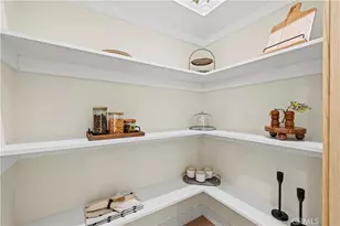 17446 Hatteras St, Encino, CA 91316 - Photo 42