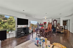3277 Longridge Terrace, Sherman Oaks, CA 91423 - Photo 20
