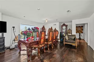 3277 Longridge Terrace, Sherman Oaks, CA 91423 - Photo 18