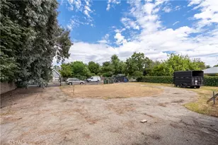 17320 Gresham, Sherwood Forest, CA 91325 - Photo 2