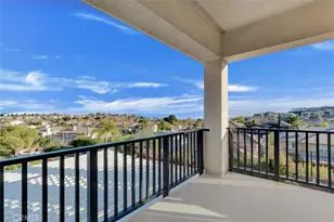 20212 Via Medici, Porter Ranch, CA 91326 - Photo 36