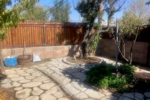 2701 Berkeley, Bakersfield, CA 93305 - Photo 18