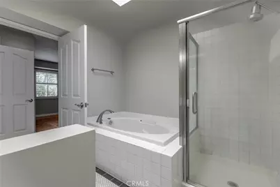 7325 Vassar, Canoga Park, CA 91303 - Photo 28