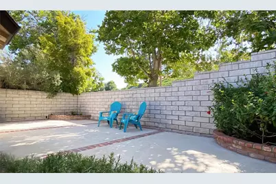 22839 Banyan #334, Saugus, CA 91390 - Photo 14