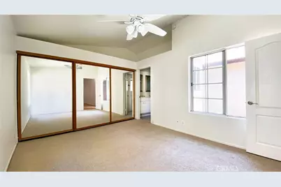 22839 Banyan #334, Saugus, CA 91390 - Photo 8