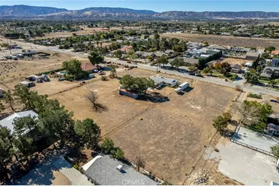 42106 22nd, Lancaster, CA 93536 - Photo 28