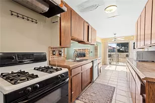 42106 22nd, Lancaster, CA 93536 - Photo 18