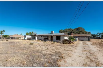 42106 22nd, Lancaster, CA 93536 - Photo 2