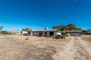 42106 22nd, Lancaster, CA 93536 - Photo 2