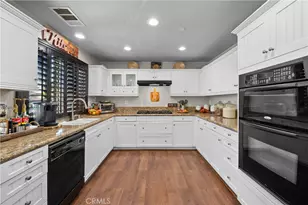 7925 Hemingway Ct, Fontana, CA 92336 - Photo 6