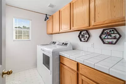7273 Ojai Drive, Palmdale, CA 93551 - Photo 28