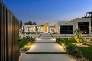 22924 Erwin St, Woodland Hills, CA 91367 - Photo 2