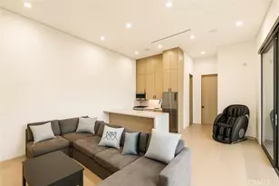 22924 Erwin St, Woodland Hills, CA 91367 - Photo 54