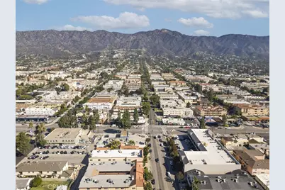 [Address not provided], Burbank, CA 91502 - Photo 6