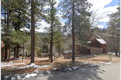 32729 Lupine Ln, Running Springs, CA 92382 - Photo 1