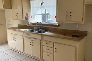 1608 Alviso, Simi Valley, CA 93065 - Photo 14