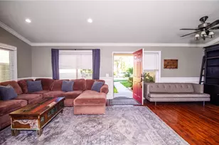 19727 Sky View Ct, Canyon Country, CA 91351 - Photo 4