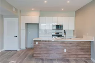 7018 Alabama Ave, Canoga Park, CA 91303 - Photo 8
