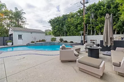 5439 Gentry Avenue, Valley Village, CA 91607 - Photo 52