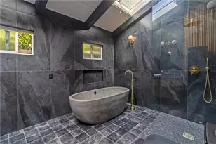 5439 Gentry Ave, Valley Village, CA 91607 - Photo 22