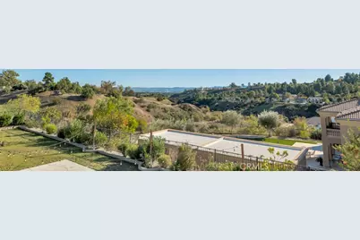 12356 Longacre, Granada Hills, CA 91344 - Photo 2