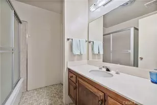 26838 Ave Of The Oaks, Newhall, CA 91321 - Photo 10