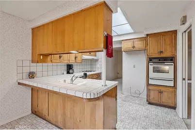 26838 Avenue Of The Oaks #C, Newhall, CA 91321 - Photo 4