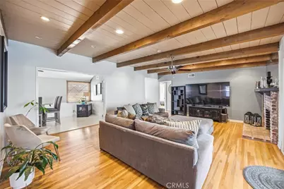 19545 Bryant, Northridge, CA 91324 - Photo 8