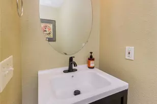 28327 Gibraltar Ln, Castaic, CA 91384 - Photo 8