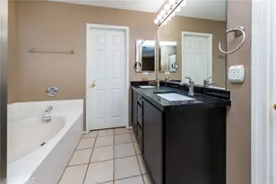 28327 Gibraltar Ln, Castaic, CA 91384 - Photo 16