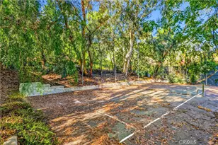 5433 Shirley Ave, Tarzana, CA 91356 - Photo 16