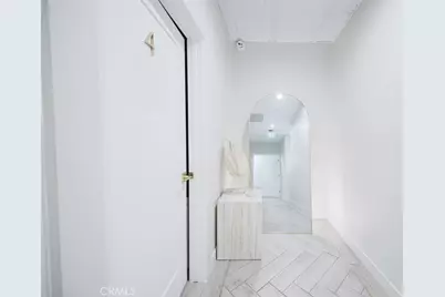 0 W Burbank Boulevard, Burbank, CA 91506 - Photo 10