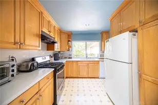 2433 Medina Ave, Simi Valley, CA 93063 - Photo 4