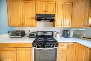 2433 Medina Ave, Simi Valley, CA 93063 - Photo 14