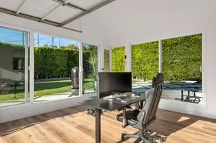 1911 W Kenneth Rd, Glendale, CA 91201 - Photo 34