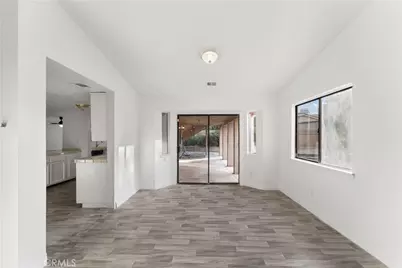 3142 Golfwood Court, Lancaster, CA 93536 - Photo 10
