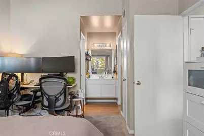 24496 Valle Del Oro #204, Newhall, CA 91321 - Photo 12