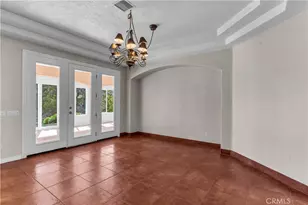 10234 Clover Dr, Oak Hills, CA 92344 - Photo 6