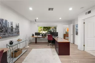 18760 Wells, Tarzana, CA 91356 - Photo 46