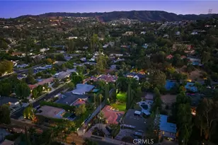 18760 Wells, Tarzana, CA 91356 - Photo 64