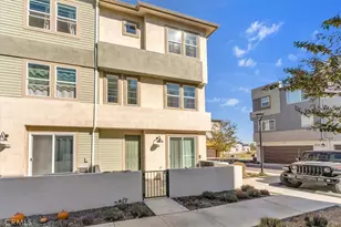 27116 Vly Oak Pl, Valencia, CA 91355 - Photo 2