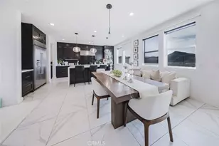 19032 Carranza Ln, Saugus, CA 91350 - Photo 10