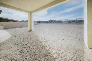 19032 Carranza Ln, Saugus, CA 91350 - Photo 26