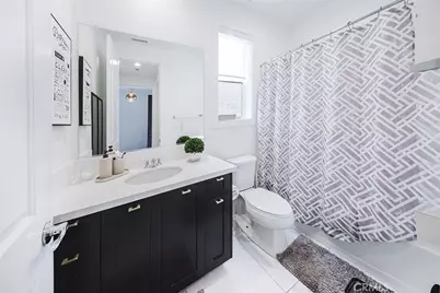 19032 Carranza Lane, Saugus, CA 91350 - Photo 24