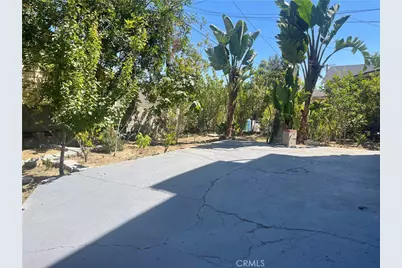 702 S Soto, Los Angeles, CA 90023 - Photo 18