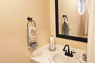 8021 Macron St, Oak Hills, CA 92344 - Photo 16