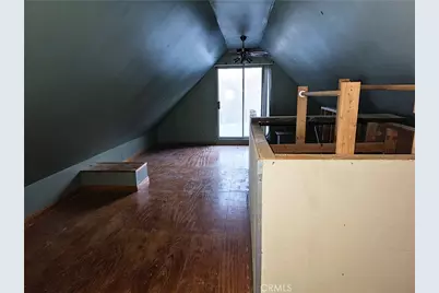 8021 Macron Street, Oak Hills, CA 92344 - Photo 32