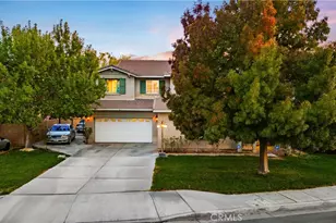 4818 Jade Ct, Lancaster, CA 93536 - Photo 2