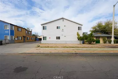 38503 Larkin Avenue, Palmdale, CA 93550 - Photo 2